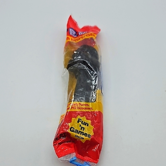 Star Wars Darth Vader Pez Candy Dispenser - Picture 1 of 8